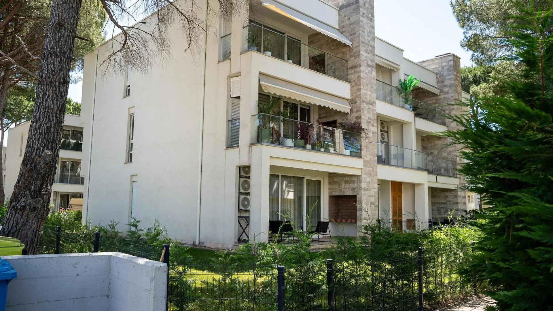 Gjiri I Lalzit - San Pietro - Leta'S Premium Apartments Plazhi San Pietro Albania